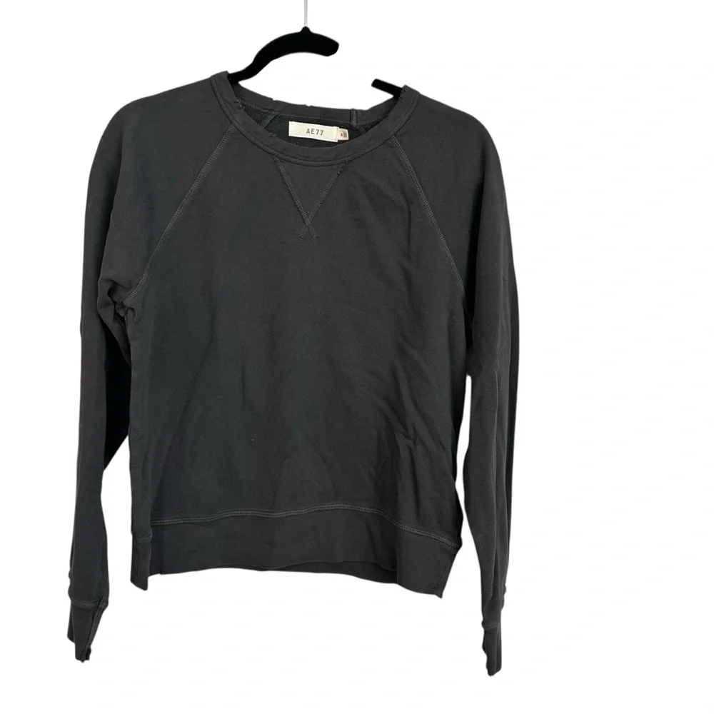 Ae77 Women’s Black Distressed Long Sleeve Cotton Crewneck Sweater Sz M NWOT